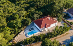 2 Bedroom Pet Friendly Home In Zestilac